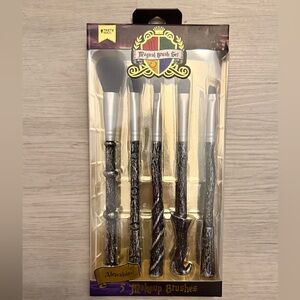 New Taste Beauty Harry Potter Magic Wand 5PC Makeup Brush Set Abracadabra